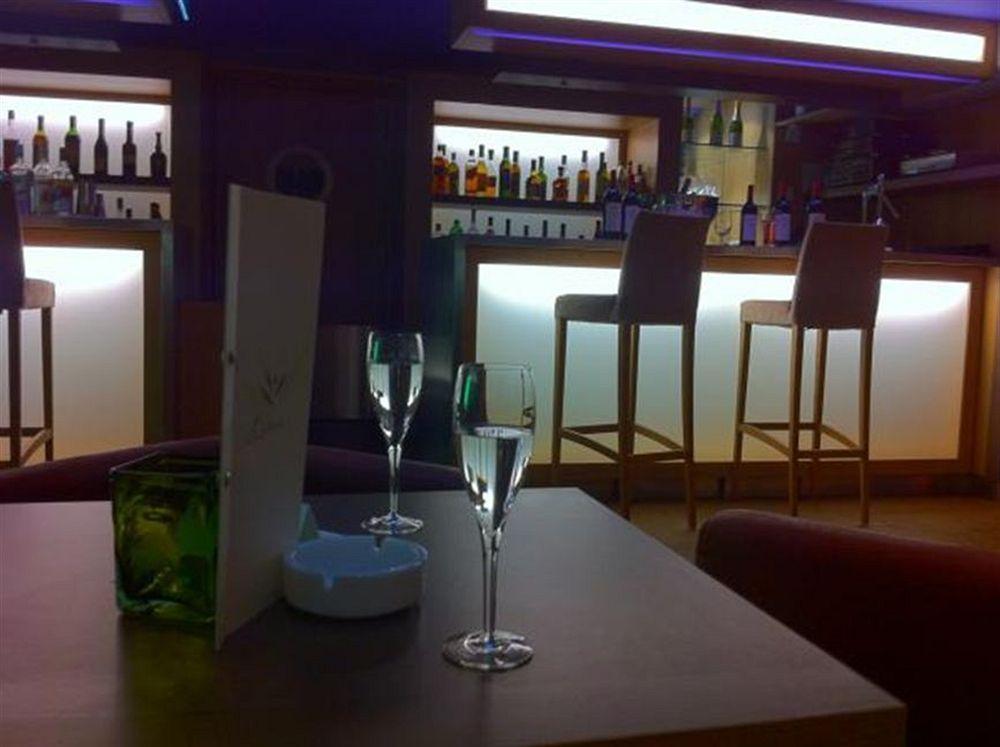 Hotel Olivier Strassen Εξωτερικό φωτογραφία