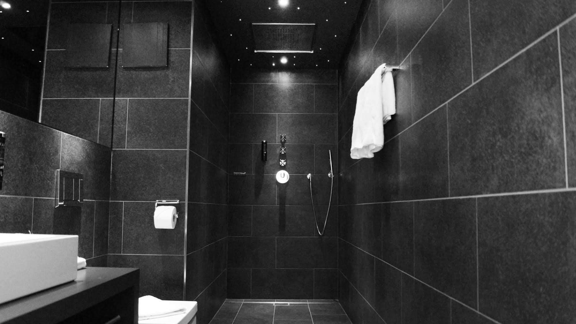 Hotel Olivier Strassen Εξωτερικό φωτογραφία